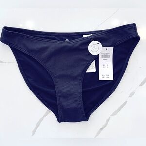 NWT Gilly Hicks Black Bikini Bottom Size XS